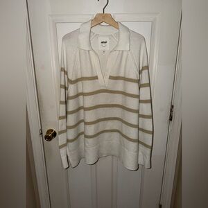 Aerie Cream and Tan V-Neck Sweater